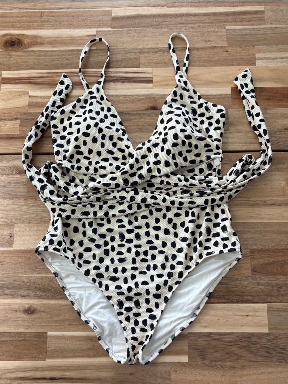 Aerie‎ Wrap Front One Piece